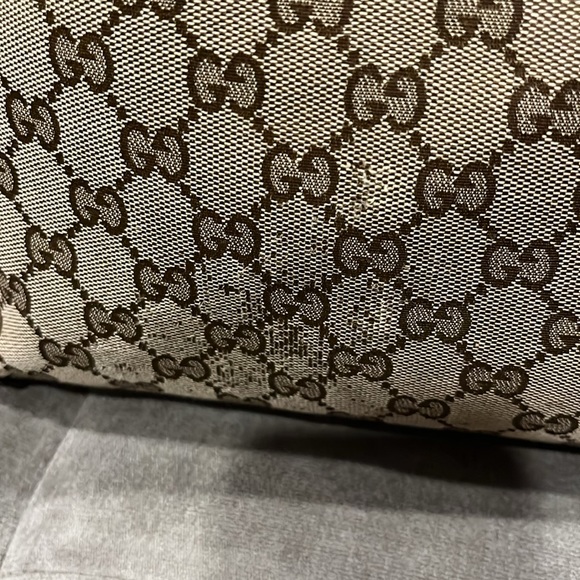 Gucci GG Monogram Tote Bag with interior wristlet bag - Picture 3 of 12